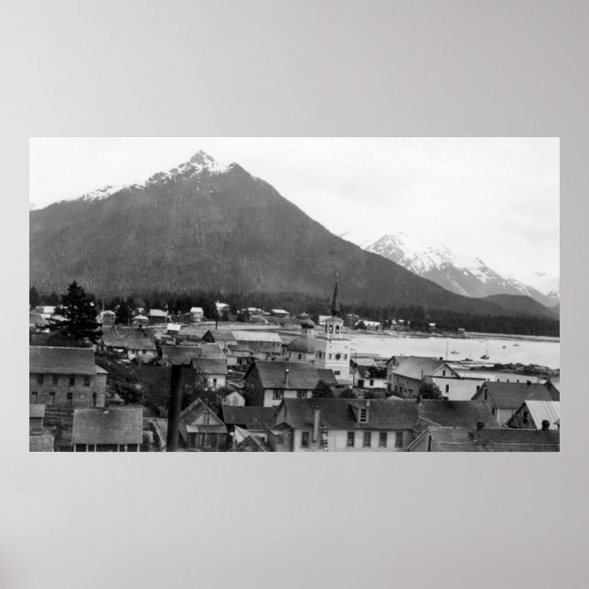 Town View of Sitka, Alaska PhotographSitka, AK Poster (Framsidan)