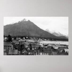 Townen beskådar av Sitka, Alaska PhotographSitka, Poster