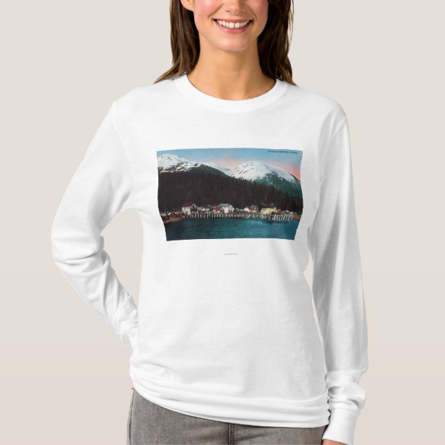 Townen beskådar med DocksTenakee vårar, AK Tee Shirt (Framsida)