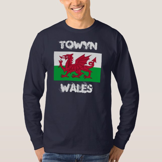 Towyn, Wales med Welsh flagga T Shirt (Framsida)