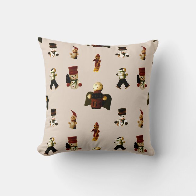 Toyland Helgdag Pillow Kudde (Framsida)