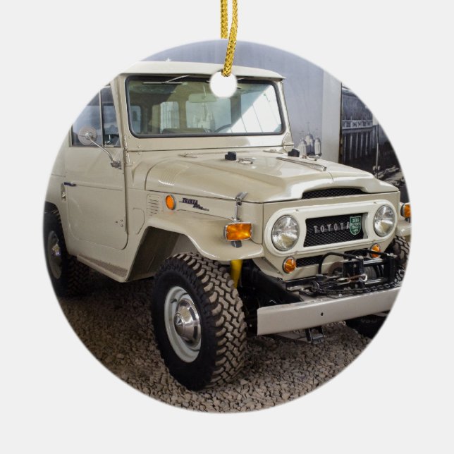 Toyota Land Cruiser BJ40 Julgransprydnad Keramik (Framsidan)