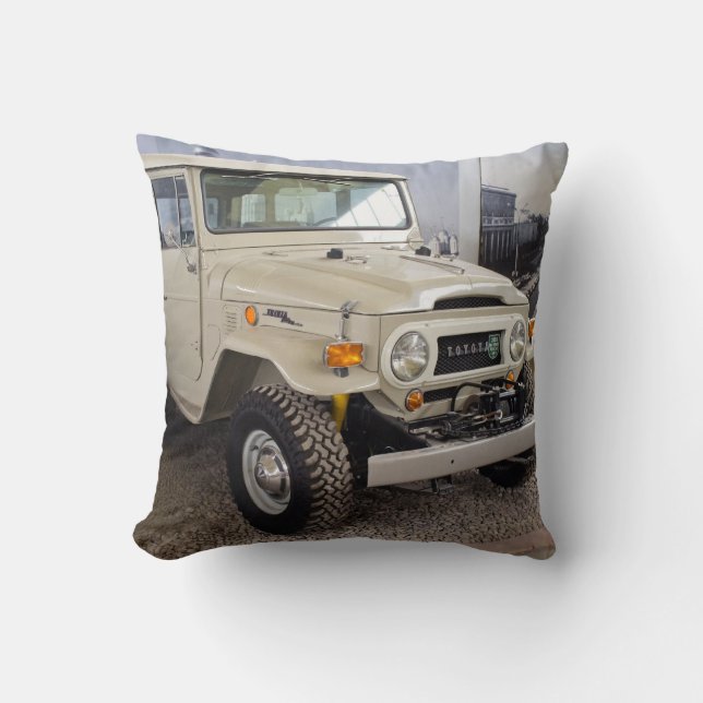 Toyota Land Cruiser BJ40 Kudde (Framsida)