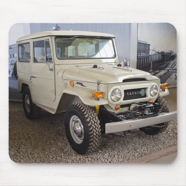 Toyota Land Cruiser BJ40 Musmatta (Framsidan)