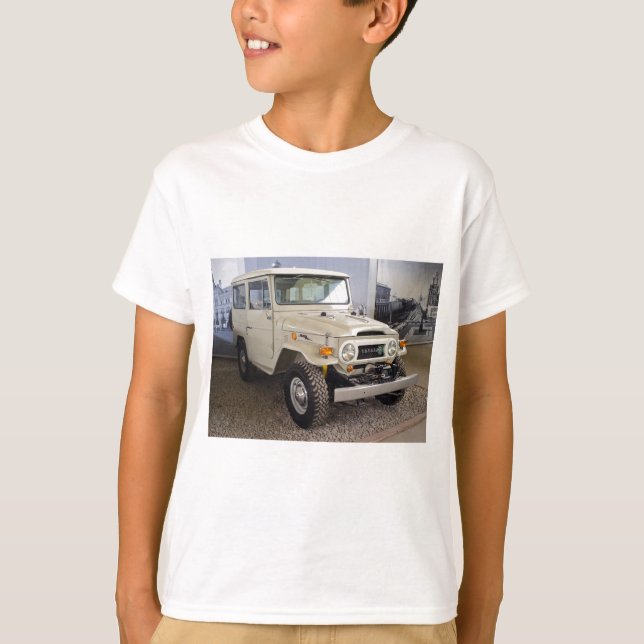 Toyota Land Cruiser BJ40 Tee Shirt (Framsida)
