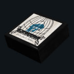 Trä Grain Bird Cage Teal Cute Kissing Love birds Smyckeskrin<br><div class="desc">Anpassningsbar Designer-Smyckeskrin för bröllop Black Lacquer Personlig Designer eller Elegant för minneslåda Unik julklapp eller Valentines day-gåvor på årsdagen för Bröllop</div>