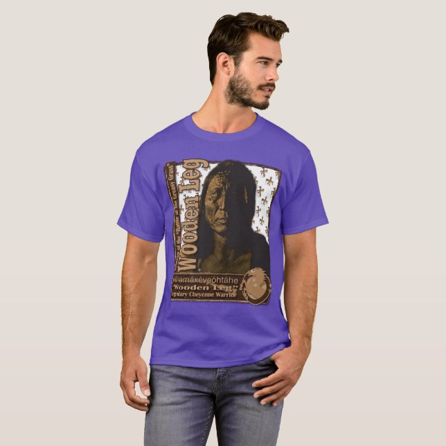 Trä lägga benen på ryggen den Cheyenne krigare Tee Shirt (Hel framsida)