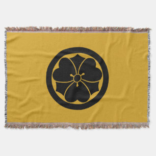 Trä med svärd i cirkel mysfilt