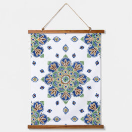 Trä toppade väggfack med medalliondesign