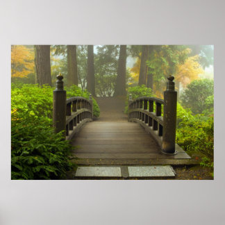 Träbrygga på japanska Garden Poster