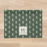 Träd familj Rustic Gräs Namn Monogram jul Kökshandduk<br><div class="desc">Kökshandduk för anpassningsbar-designad jul med skog av rustisk hand plockade stil och grönt av beige gräs träd,  med personlig som initial och namn.</div>