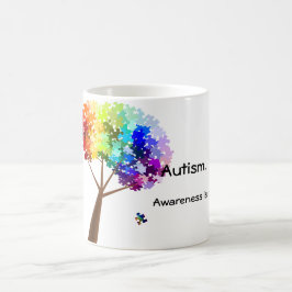 Träd för pussel för Autismmedvetenhetregnbåge Kaffemugg