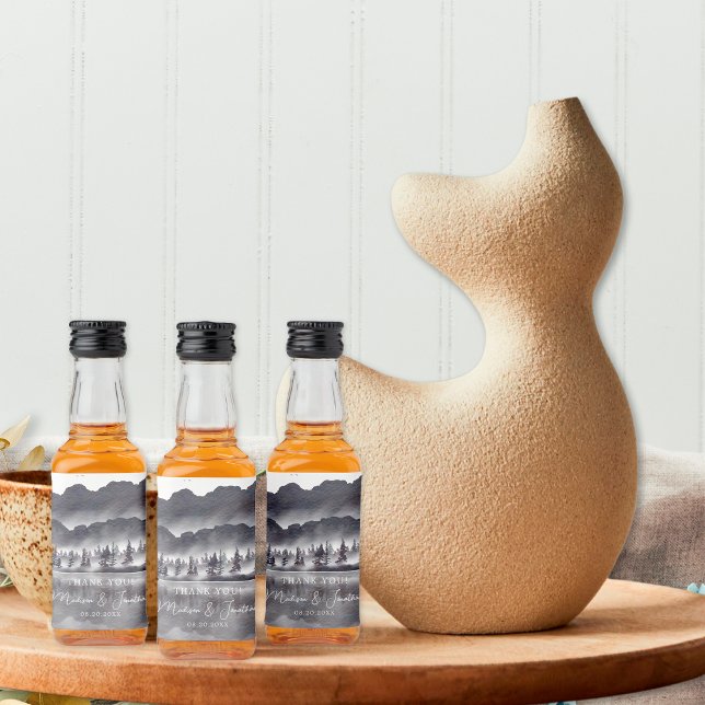 Träd Forest Mountain Black & White Tack Mini Spritflaskor Etikett (Skapare uppladdad)