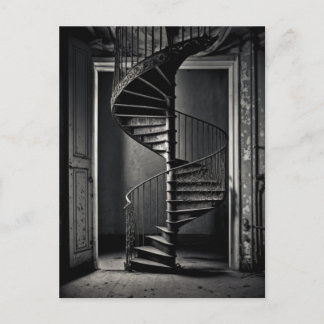 Träd in i mysteriet med vår vintageinspirerade t- vykort