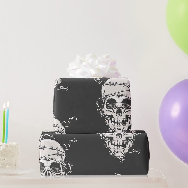 Tråd med skulltråd presentpapper (Skapare uppladdad)