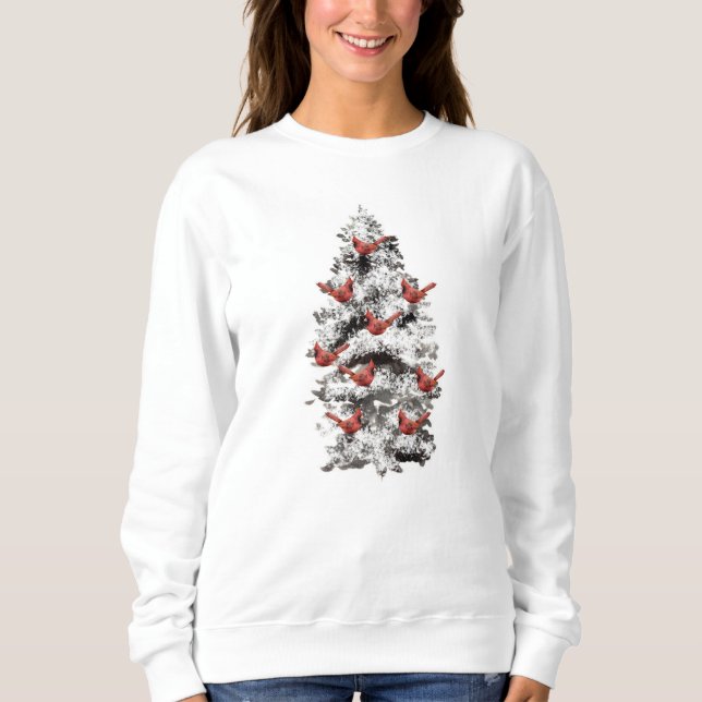 Träd och kardinaler som omfattas av snö t shirt (Framsida)