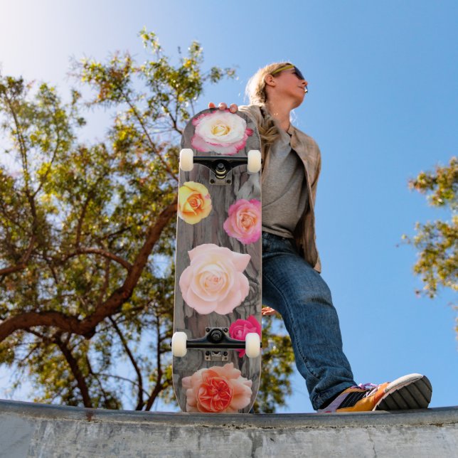 Träd och Rosor Skateboard (Utomhus 1)