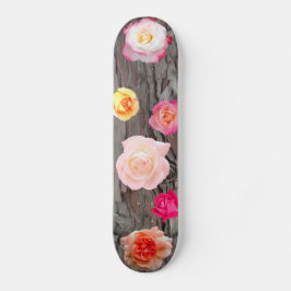 Träd och Rosor Skateboard