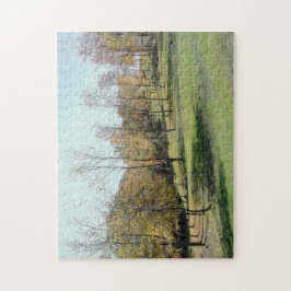 Träd på Slope som lugnar utmaningpussel Pussel