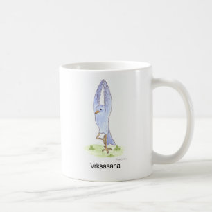 Träd poserar fågeln kaffemugg