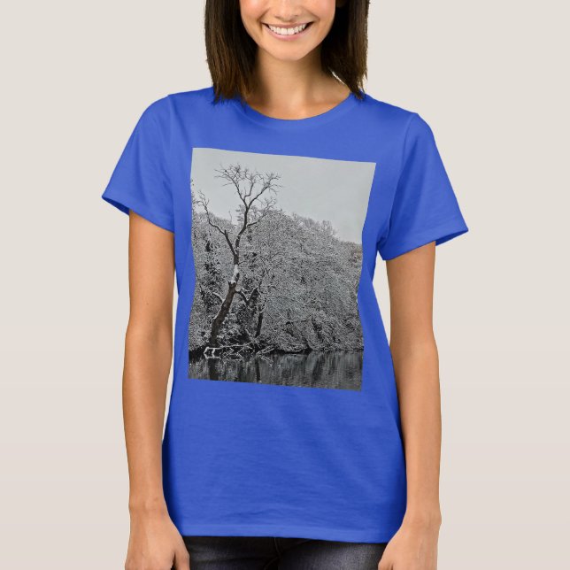 Träd, vid vatten t shirt (Framsida)