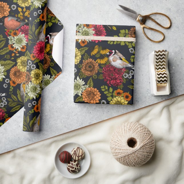 Trädfåglar och blommor 2 presentpapper (Hantverk)