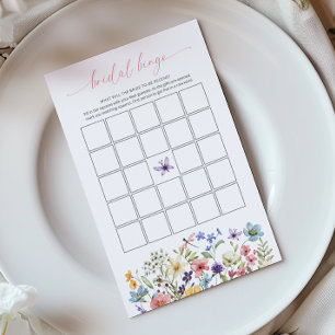 Trädgård Bröllopsbingo med vilda blommor och fjäri