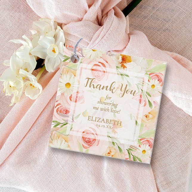 Trädgårdsblommor Bröllopsdusch Gåvor Etiketter (Chic blush garden flowers bridal shower square favor tags - 2" x 2")