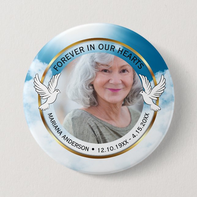 Traditional Blue and White Forever in our Hearts  Knapp (Framsida)