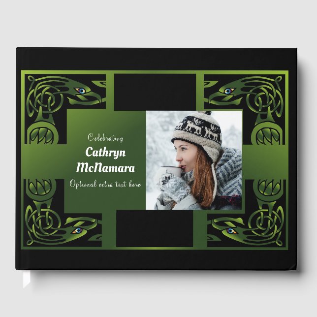 Traditional Green Irish Celtic Design Gästböcker (Framsida)