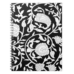 Traditional indian paisley mönster på svart och me anteckningsbok