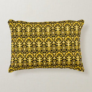 Traditional Indian Shirt Textile Design. Prydnadskudde