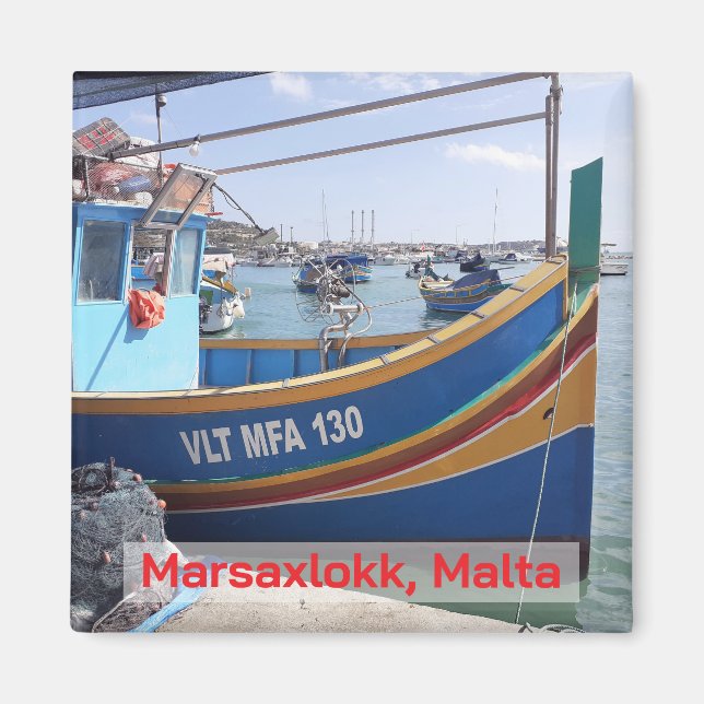 Traditional Marsaxlokk Boats, Malta Souvenir Magnet (Framsidan)