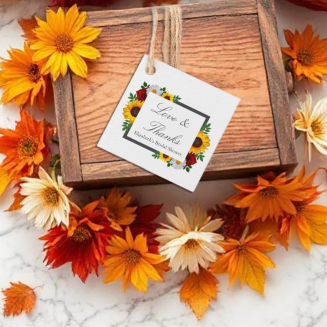 Traditionell bröllopsfest med blommor gåvor etiketter (Skapare uppladdad)