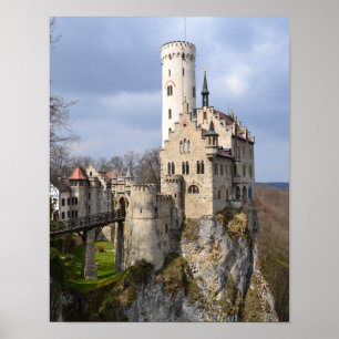 Traditionell Castle på Cloudy-dagen Poster