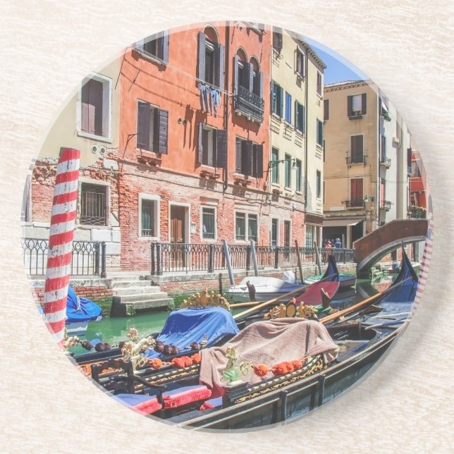 Traditionell gondola i Venedig Underlägg (Framsidan)