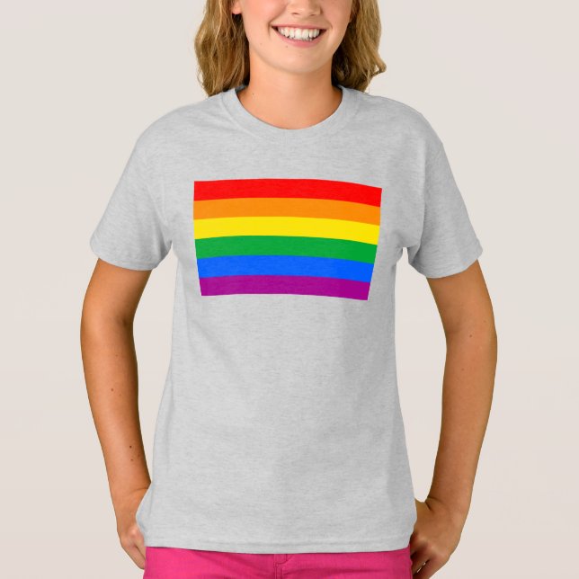 Traditionell HBTQ-stolthetsflagga T Shirt (Framsida)