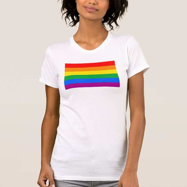 Traditionell HBTQ-stolthetsflagga T Shirt (Framsida)