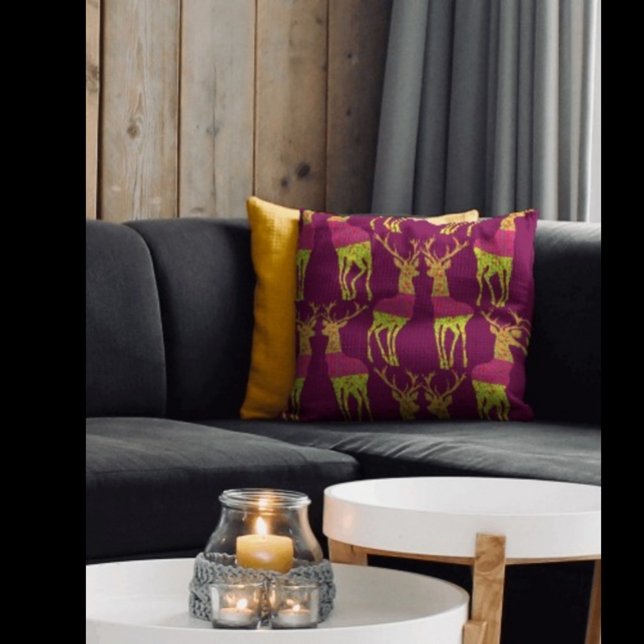 Traditionell Hjort Kudde (Skapare uppladdad)