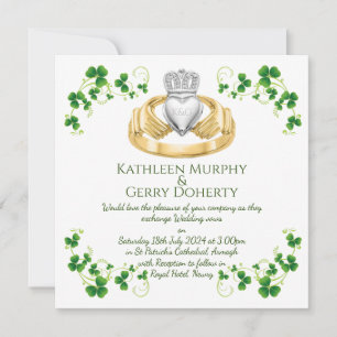 Traditionell irländsk Claddagh-ring och Shamrocks Inbjudningar