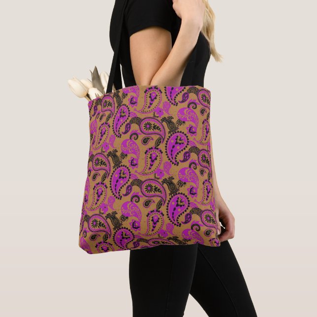 Traditionell Paisley Linocut Vivid Rosa Mustard Tygkasse (Närbild)