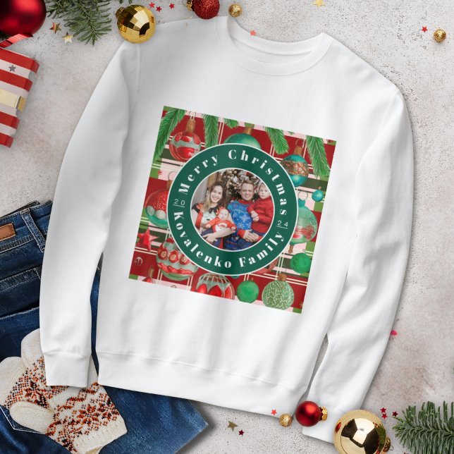 Traditionell röd och grön pepitamönstrad jul lång ärmad tröja (Skapare uppladdad)