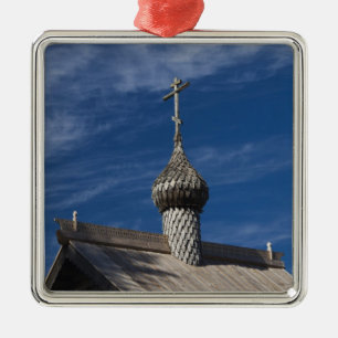 Traditionell rysk ortodox träkyrka julgransprydnad metall
