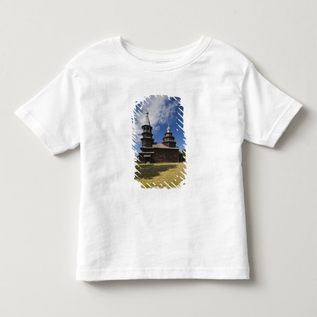 Traditionell rysk ortodox träkyrka t shirt (Framsida)
