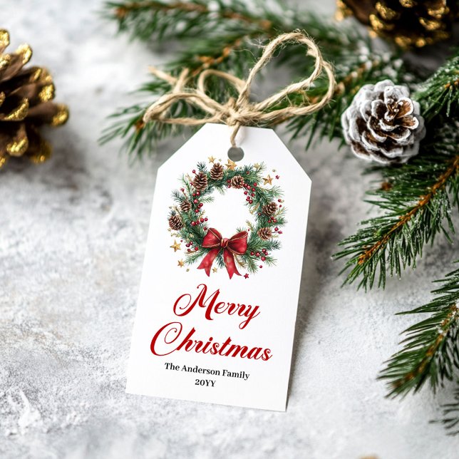 Traditionell tallkranstedbar presenttagg presentetikett (Traditional Pine Wreath Editable Gift Tag)