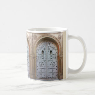 Traditionell tunisisk dörrmugg kaffemugg