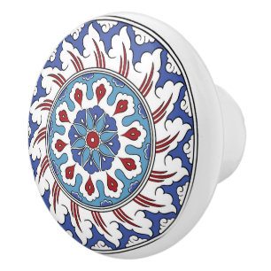 Traditionell turkisk Iznik blomsterlig tulpan nejl Knopp