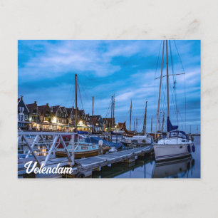 Traditionellt fiske Volendam på nattvykort Vykort