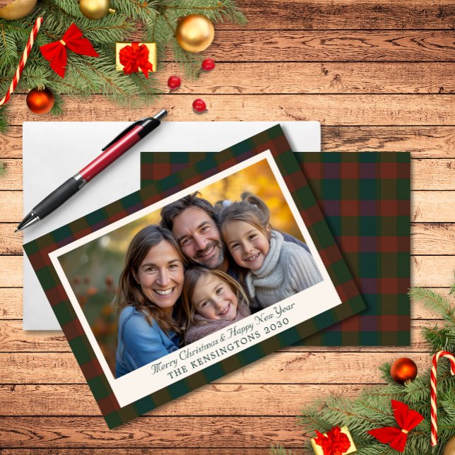 Traditionellt fotokort med stift-/tartan-Helgdag Julkort (Traditional Plaid/Tartan Holiday  Photo Card)