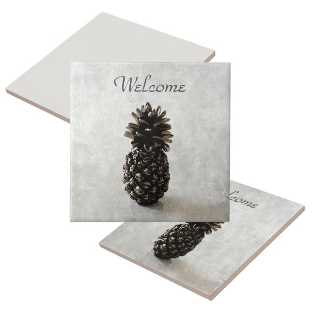 Traditionellt Grått för ananas välkomsttid Kakelplatta (Skapare uppladdad)